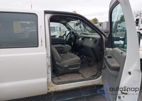 2015 Ford F-250 Xl from USA, damaged, VIN 1FT7W2B66FED46348